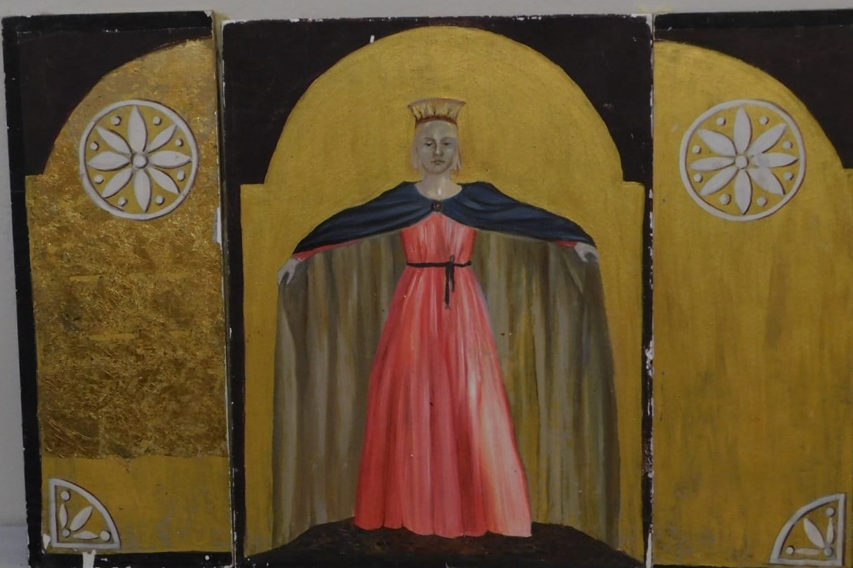 Triptych with Red-Robed Figure von Jacqueline Enkelaar-Ashdown